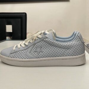 CONVERSE ALL STAR LEATHER SNEAKERS WOMENS SIZE 10 MENS SIZE 8.5